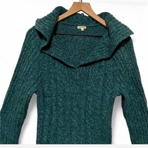 Cozy Cable Knit Teal Women's hooded Sweater